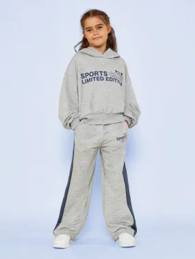 Tween Girls Overhead Hoodie And Contrast Colour Straight Fit Pant With Graphic Print 2 Piece Set